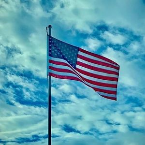 Meet your Posher, Laurie